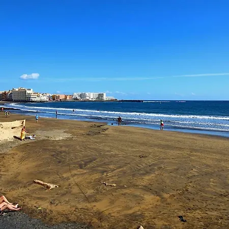 Apartment Marineda By Rentmedano Newly Renovated, Ocean View, Wifi, Parking, Pool El Medano (Tenerife)