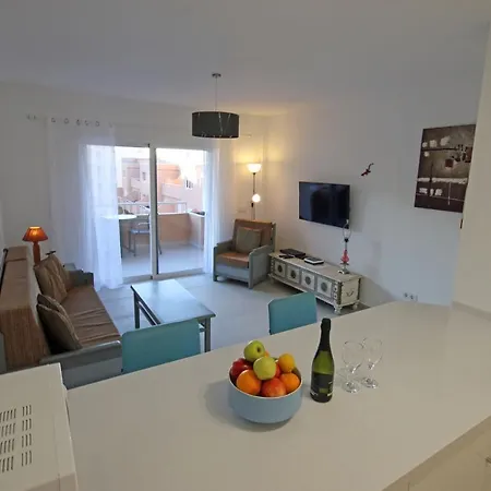 Marineda By Rentmedano Newly Renovated, Ocean View, Wifi, Parking, Pool * El Medano (Tenerife)