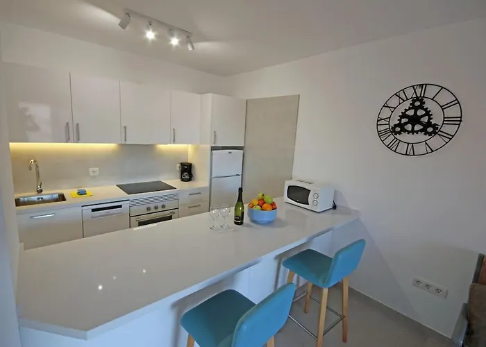 Marineda By Rentmedano Newly Renovated, Ocean View, Wifi, Parking, Pool Апартаменты Эль-Медано