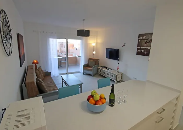 Marineda By Rentmedano Newly Renovated, Ocean View, Wifi, Parking, Pool * Эль-Медано